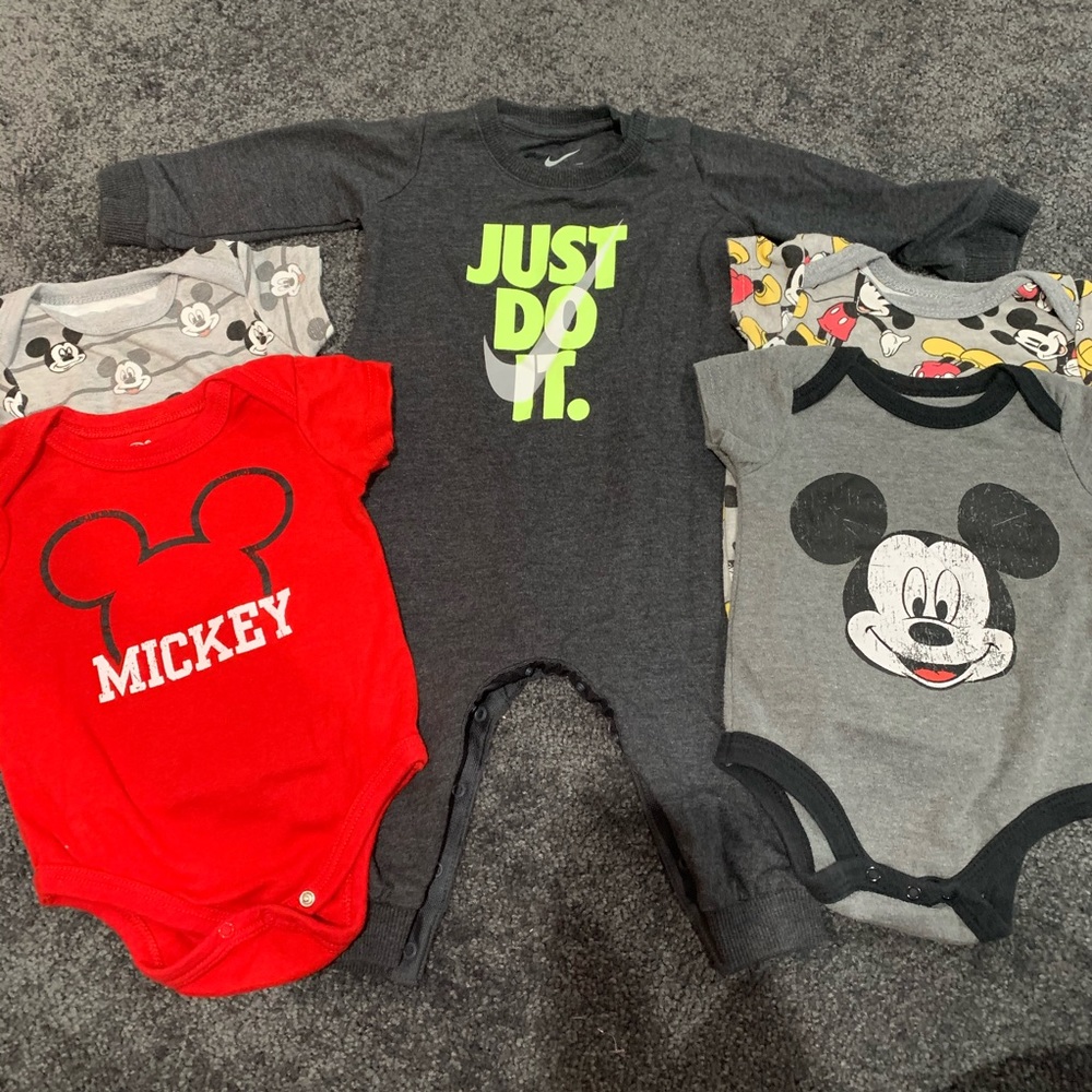 Boys bundle 6-9 months